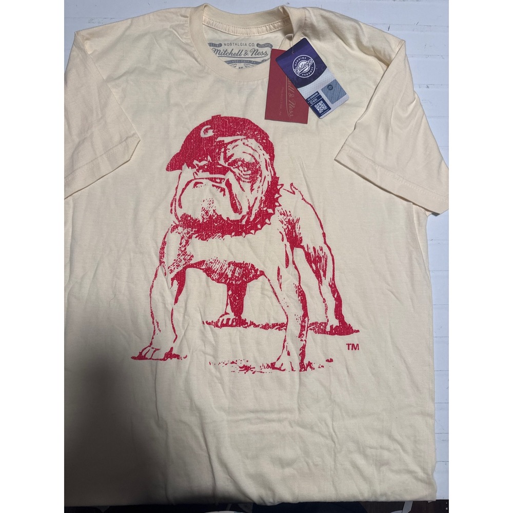 Mitchell & Ness Georgia Bulldogs Graphic T-Shirt Cream Red MediumNWT NCAA
